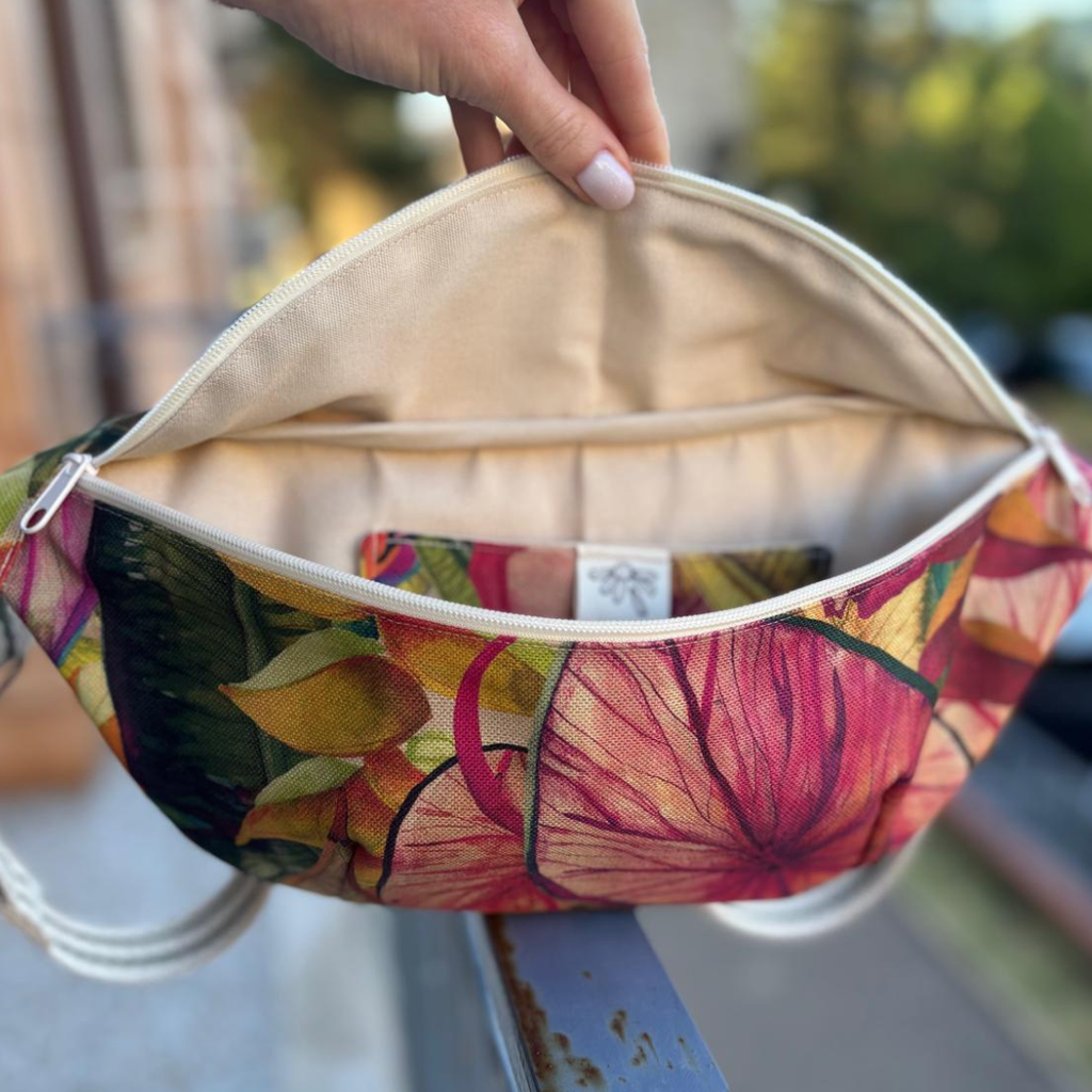BANANA BAG